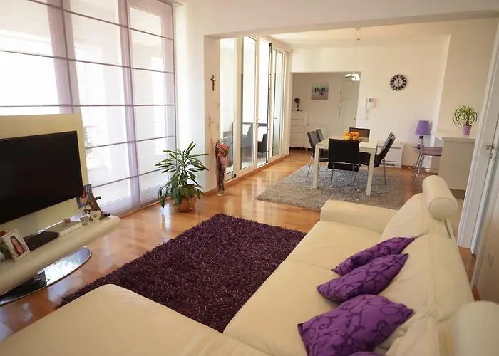 Base Bridge Apartment - Zadar City Centre - Free Parking