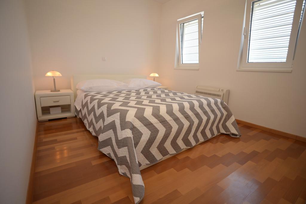 Base Bridge - Centre - Free Parking * Zadar