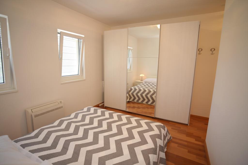 Base Bridge - Centre - Free Parking * Zadar