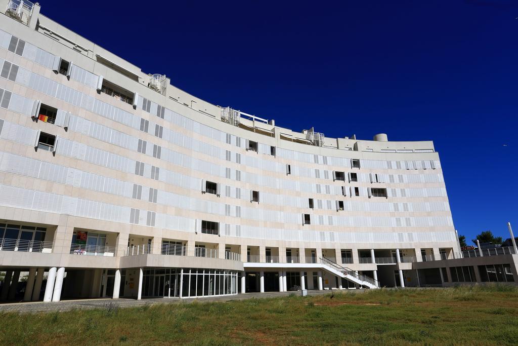Base Bridge - Centre - Free Parking Appartement Zadar